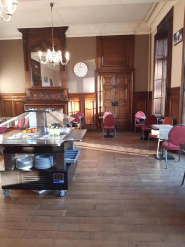 Domaine Du Chateau De La Neuville - image 6