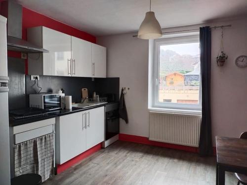 Konyha, Charmant appartement au calme avec parking in Mazagran