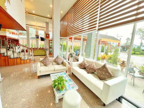 Peak Boutique City Hotel Krabi