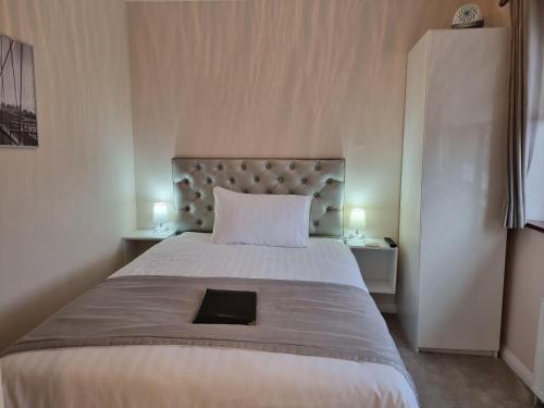 Denham Guest House - image 8