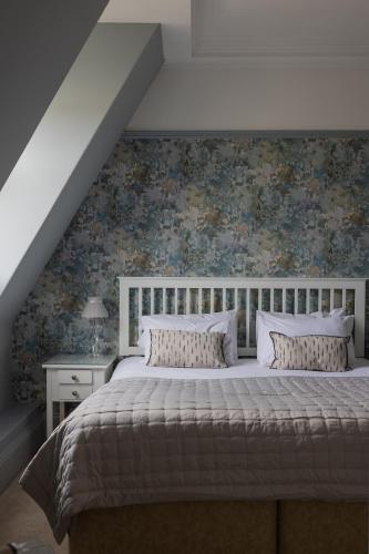 2 twin beds