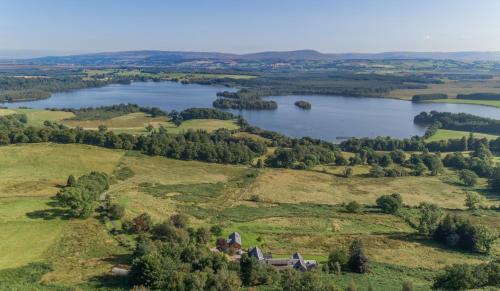 B&B Port of Menteith - Gamekeeper's Lodge- a cottage with a spectacular view - Bed and Breakfast Port of Menteith