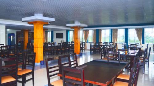 Restorāns, Tea Heaven Resort in Sreemangal Upazila