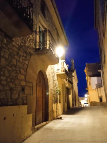 Casa Mónica (Casa Monica) in Vilalba dels Arcs
