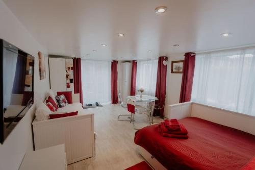 Cannock Chase Guest House Self Catering incl all home amenities & private entrance in Cannock