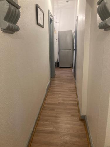 Lovely 2 Bed Sea Front apartment @ 10A George Street in Nordvästra Ryde