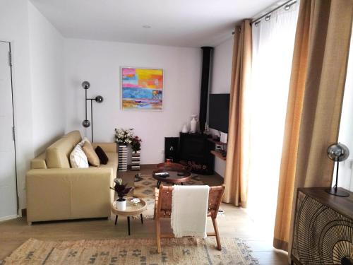 HYPERCENTER PENTHOUSE @ true heart of old town 3
