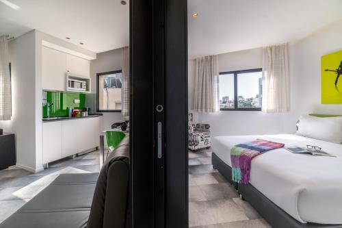 130 Rock Apartments - image 3