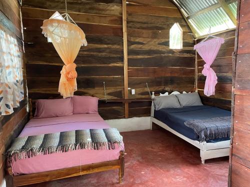 CASADOS RANCH in Sal Si Puedes I