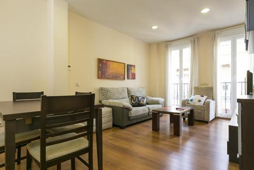  Apartments Center Madrid, Pension in Madrid