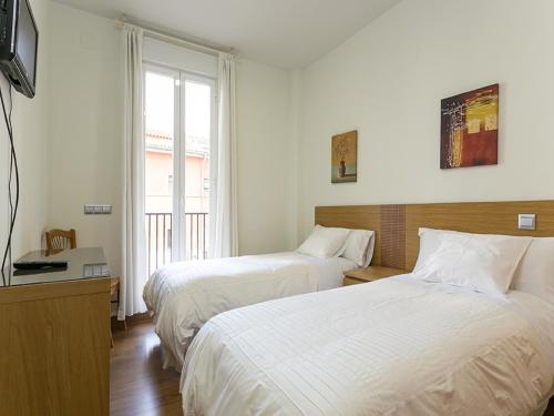 Apartments Center Madrid - image 5