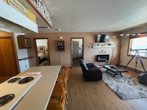 Alaska's Point of View - image 3