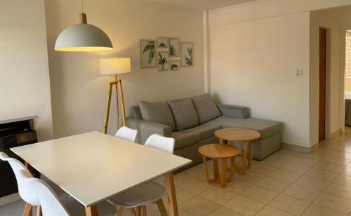One-Bedroom Apartment room in Departamento Céntrico con Cochera - 2 Ambientes - Tandil