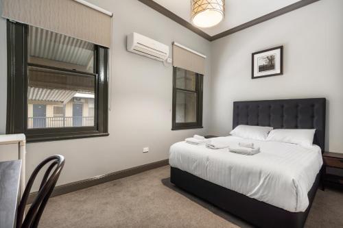 The Great Western Hotel in Orange