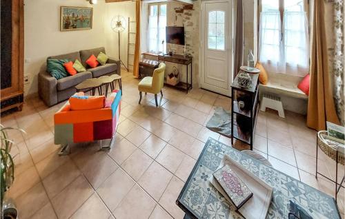 Nice home in Taillant with WiFi and 1 Bedrooms