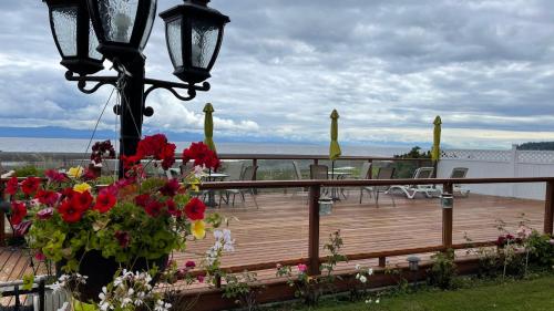 Buena Vista by the Sea in Qualicum Beach, Canada