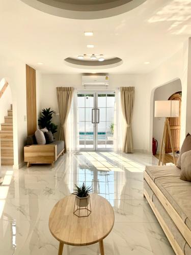 วิลลา ส่วนตัว (Private Villa)