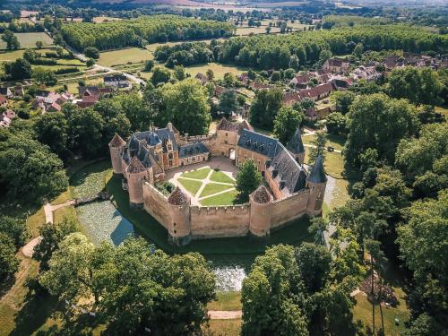 Château d'Ainay-le-Vieil - Chambre d'hôtes - Ainay-le-Vieil