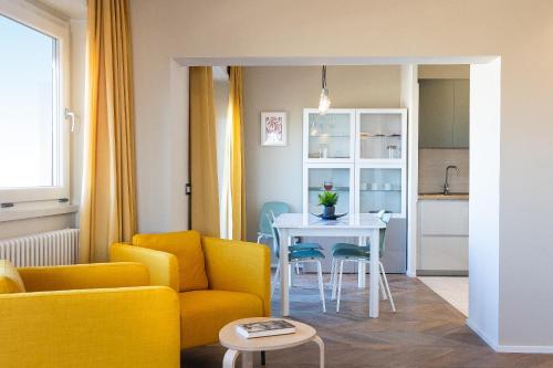 AURELIA SUNSET PENTHOUSE by Rental in Rome, Rzym