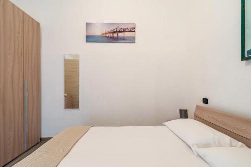  La Dea Venere by BarbarHouse in Sant'Isidoro