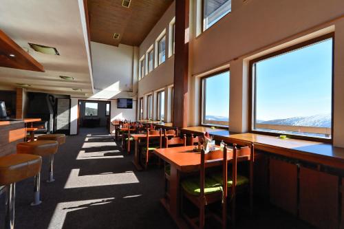 Hotel Labská bouda - image 7