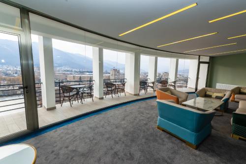 Exterior view, Kirovakan Hotel in Vanadzor