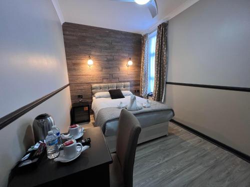 The Commongate Hotels, Londýn