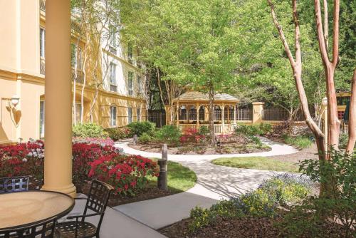 La Quinta Inn & Suites by Wyndham University Area Chapel Hill in Durham, USA