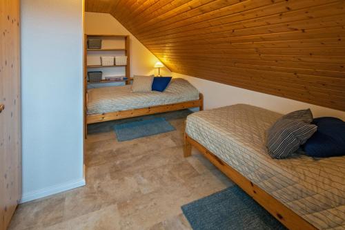 Holiday Home image 6