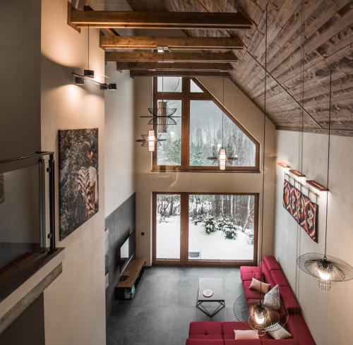 Aspen Deluxe Residence - image 3
