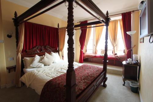 Bourneville Hotel