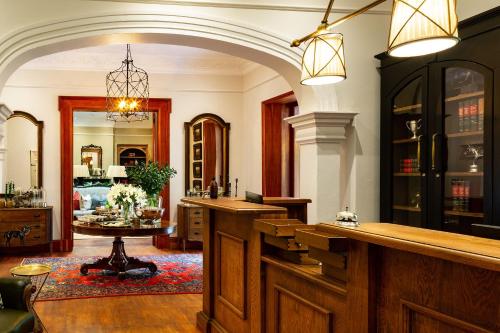Lobby, Hartfford House Hotel in Howick