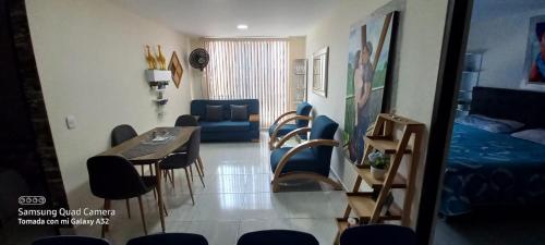 Apartamento con excelente ubicación.