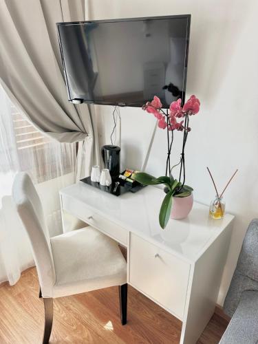 Greta Villa