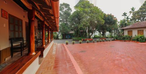 Kudajadri Drizzle Homestay in كانيامبيتا