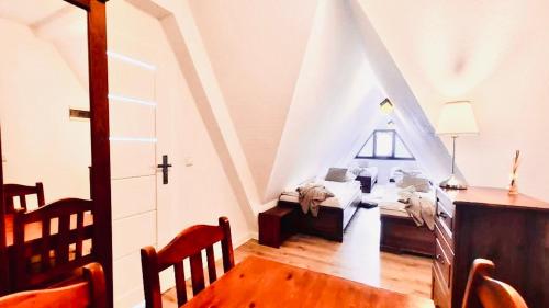 Quadruple Room image 3