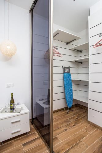 Yianna's Flat Yianna's Flat