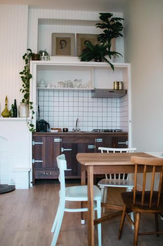 кухня, Appartement 'de Stadstuin' in Хардервейк