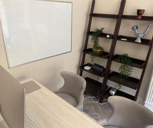 5 Star Luxury Main door 3bedroom Garden Duplex