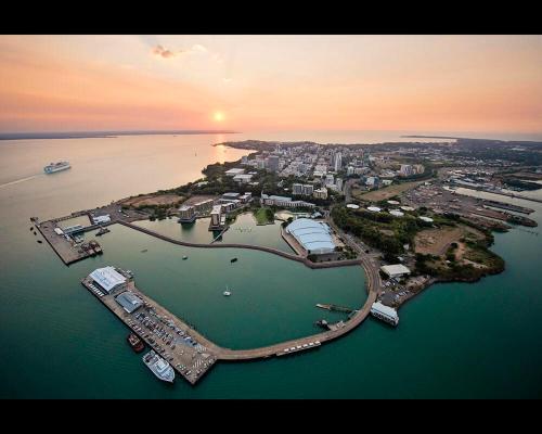 One-bed apartment at Darwin Waterfront Precinct