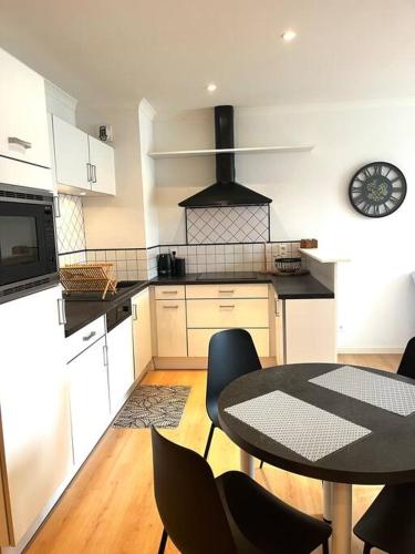 Appartement et parking au centre d'Argeles Gazost