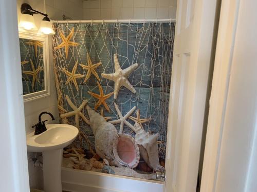 Buccaneer Quarters and Suites – Marathon, FL