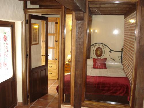  Apartamentos Azahar in Mogarraz