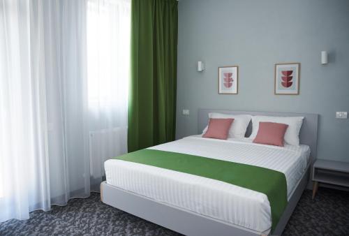 Double Room with Lake View