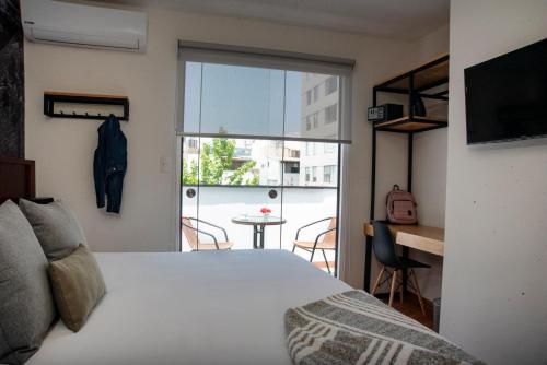 King Room with Balcony image 10
