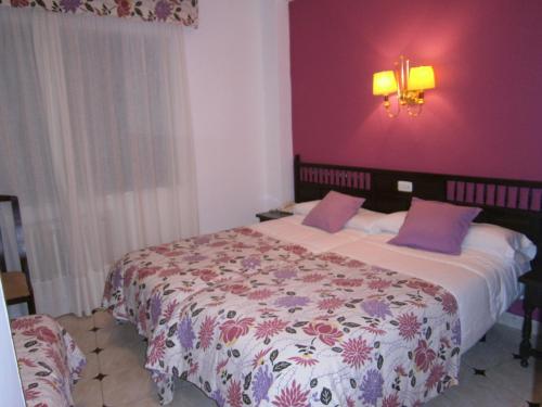 Hostal Residencia Avenida - image 11