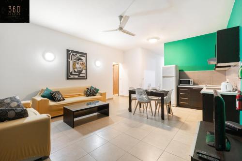 Spacious PV Apt close to club, schools with WIFI by 360 Estates