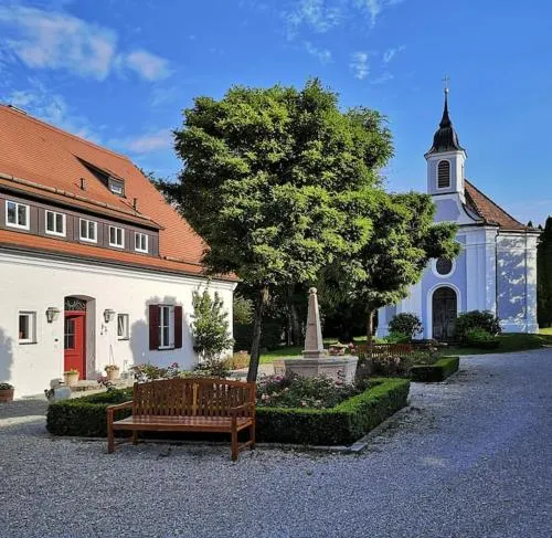 Ferienwohnung Gutshof in Seenähe in Dießen am Ammersee, Deutschland