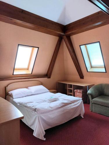 1 double bed