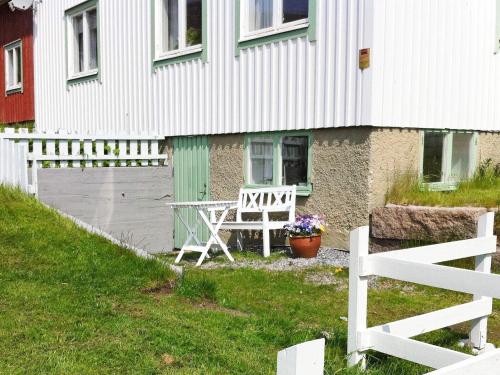 Holiday home in Hamburgsund 2 - main image